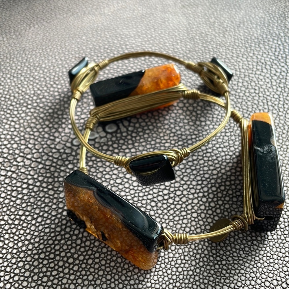 Set of 2 gold wire and stone bangle bracelets